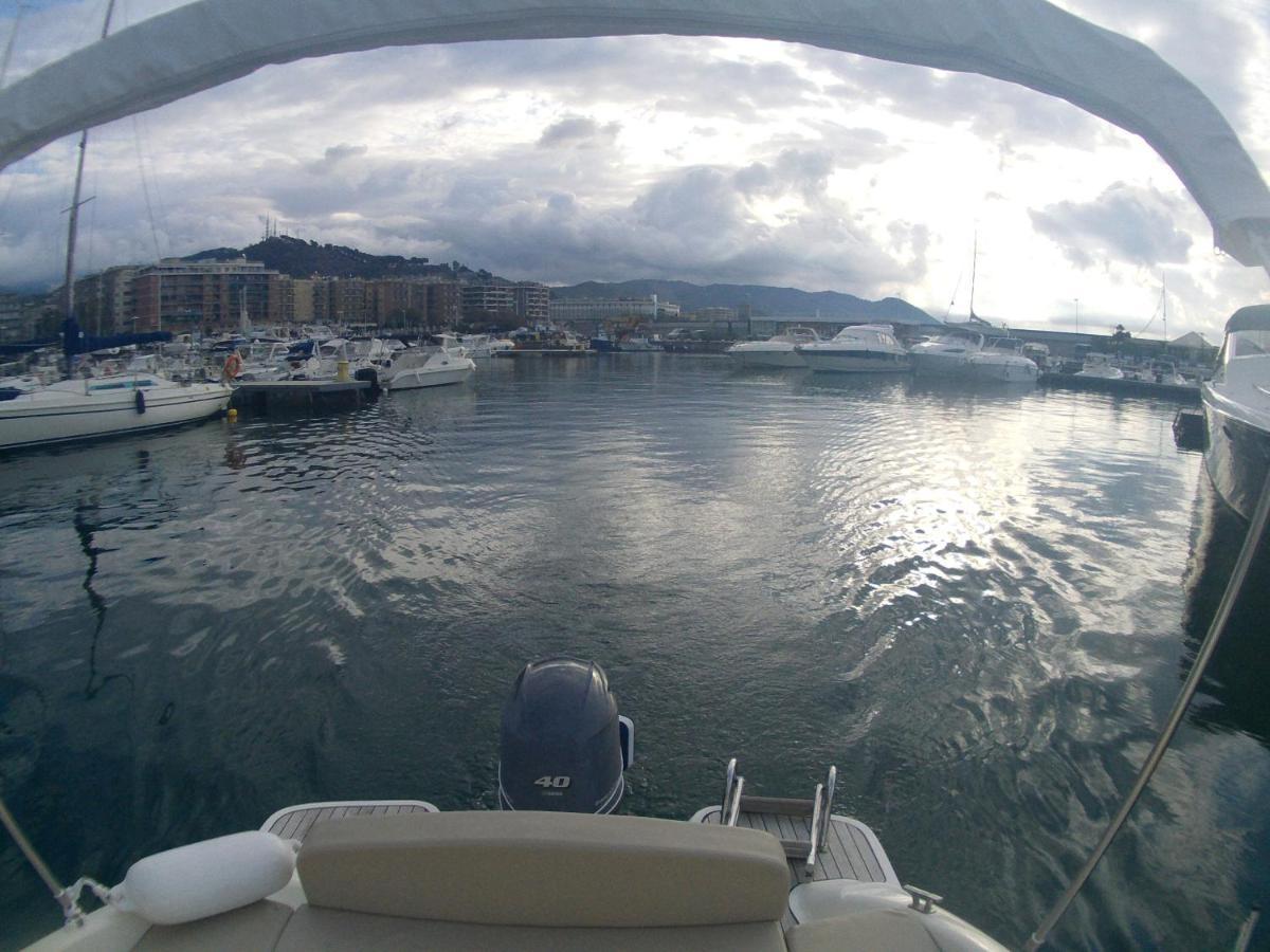 Casa Vacanza Brezza Di Maestrale Salerno Ngoại thất bức ảnh