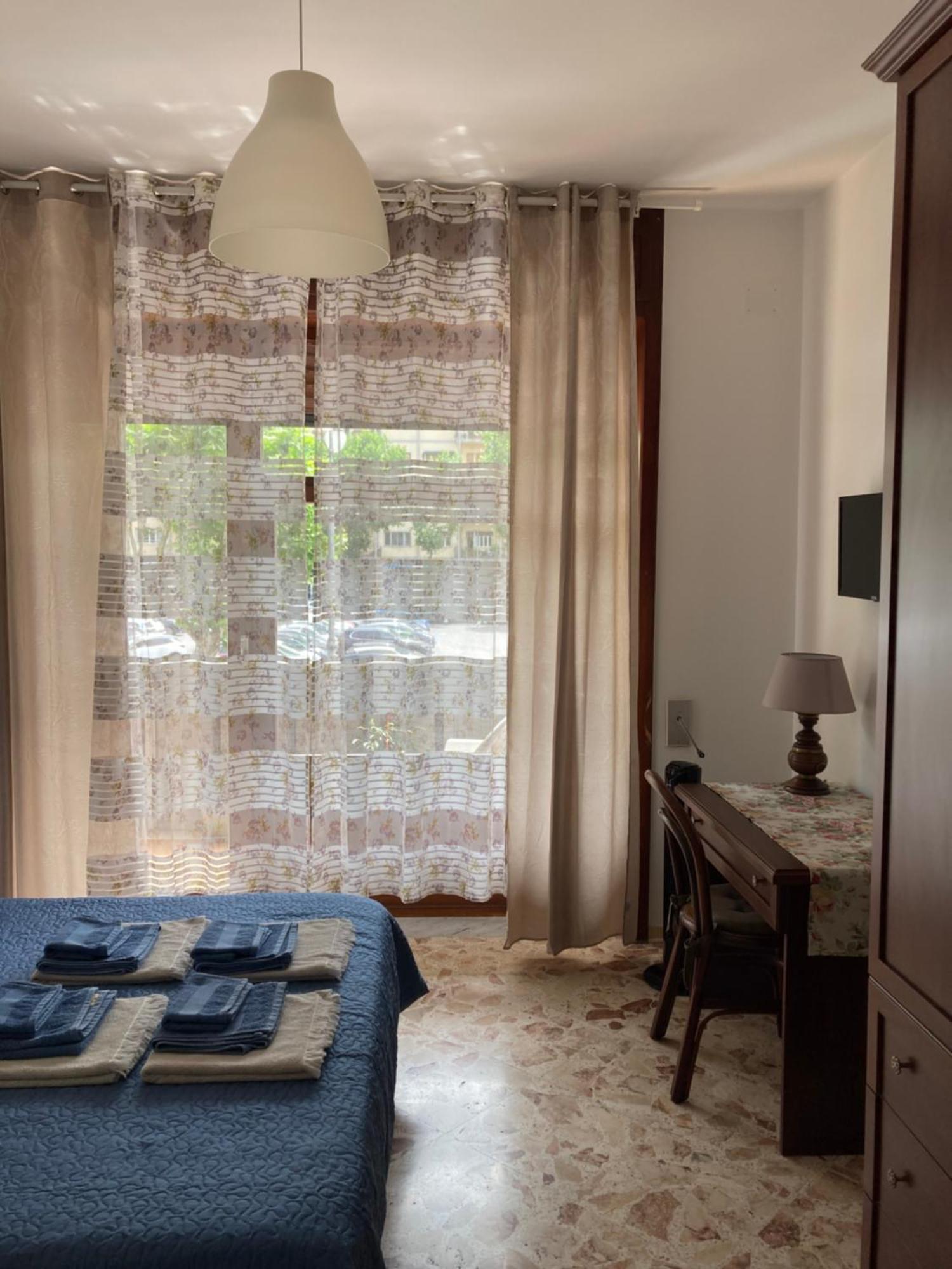 Casa Vacanza Brezza Di Maestrale Salerno Ngoại thất bức ảnh